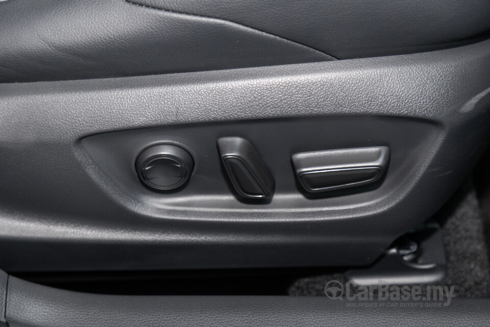 Toyota Corolla E210 (2019) Interior