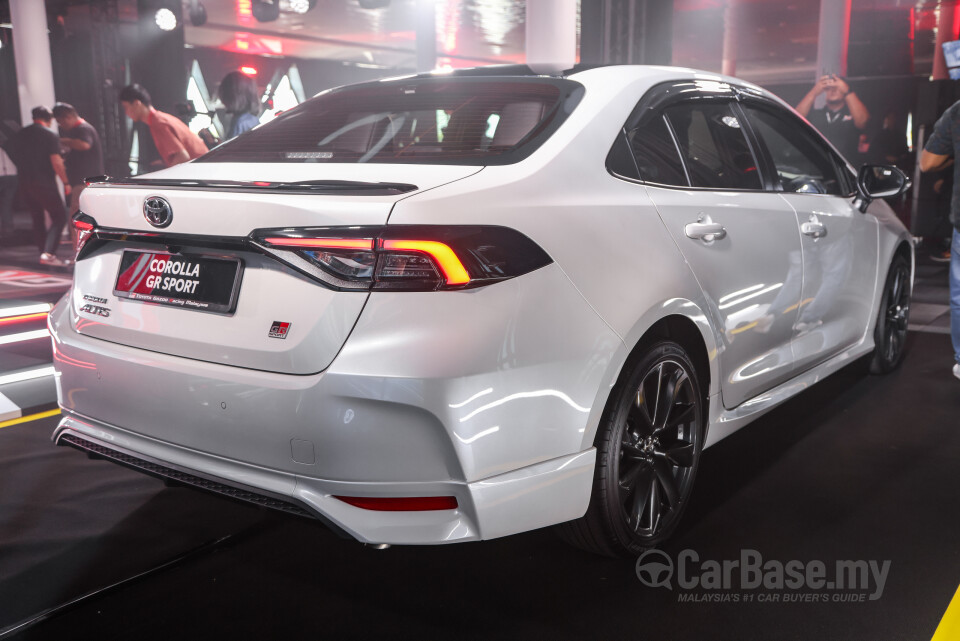 Toyota Corolla E210 Facelift (2023) Exterior