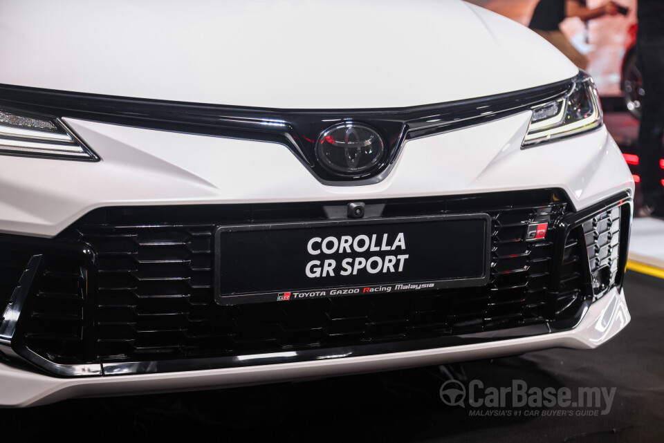 Toyota Corolla E210 Facelift (2023) Exterior