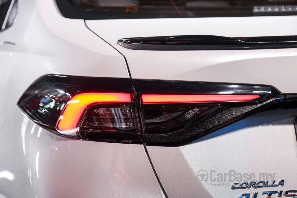 Toyota Corolla E210 Facelift (2023) Exterior