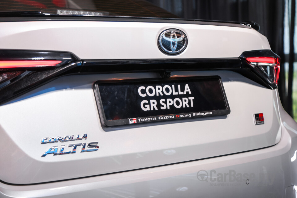 Toyota Corolla E210 Facelift (2023) Exterior