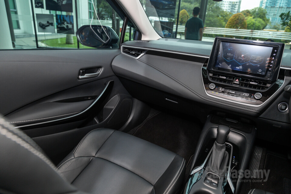 Toyota Corolla E210 Facelift (2023) Interior