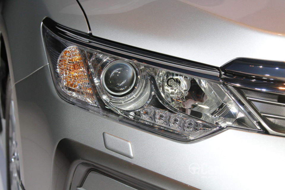 Toyota Camry XV50 Facelift (2015) Exterior