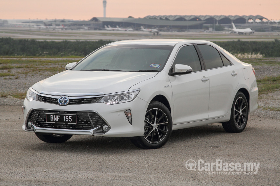 Toyota Camry XV50 Facelift (2015) Exterior