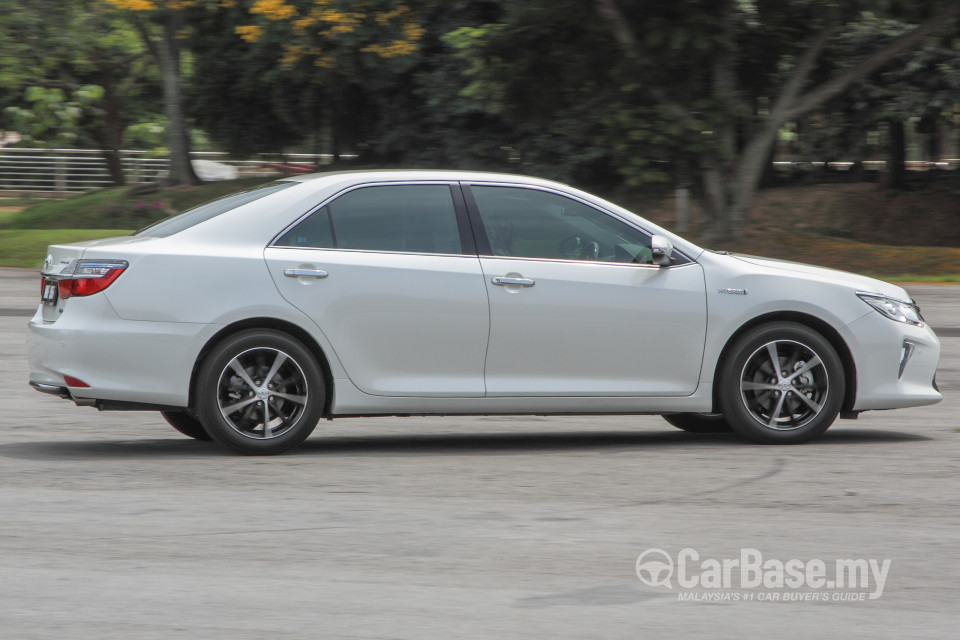 Toyota Camry XV50 Facelift (2015) Exterior