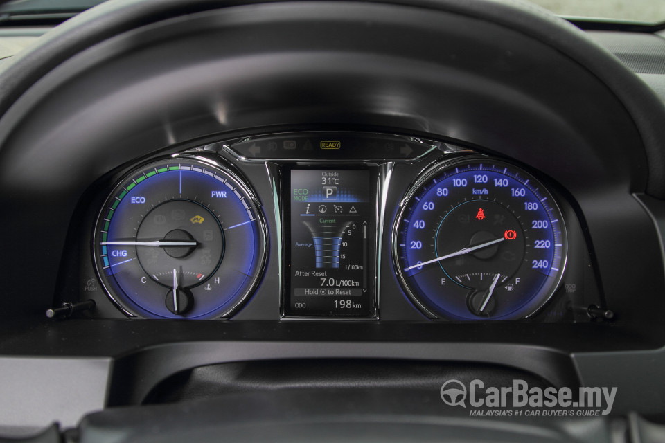 Toyota Camry XV50 Facelift (2015) Interior