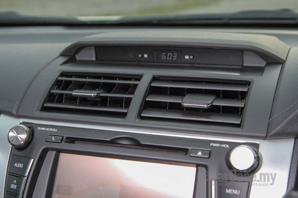 Chevrolet Cruze J300 (2012) Interior