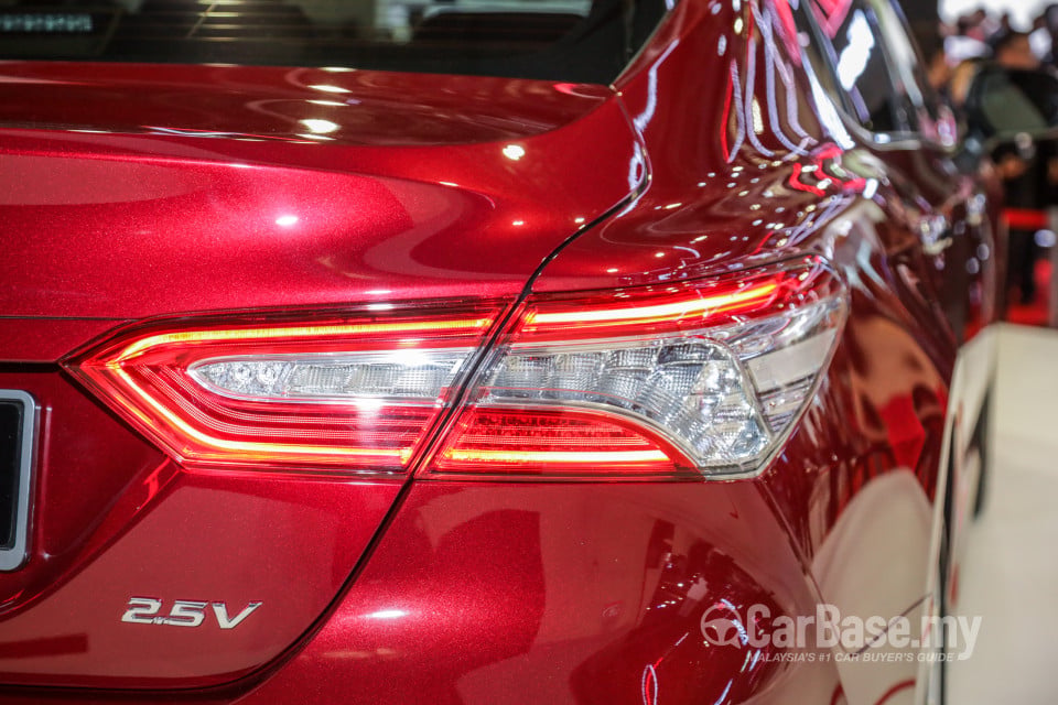 Toyota Camry XV70 (2018) Exterior