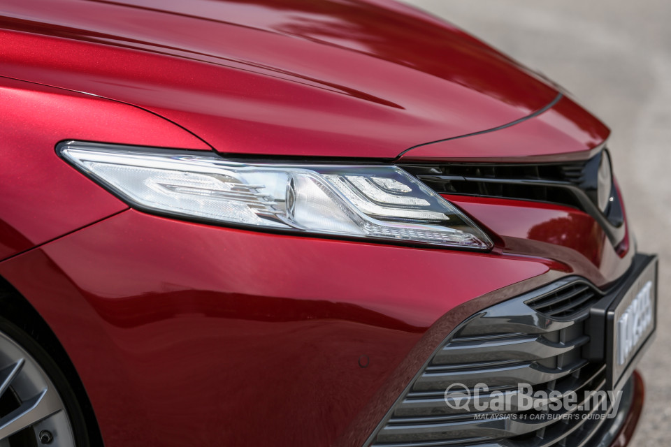 Toyota Camry XV70 (2018) Exterior