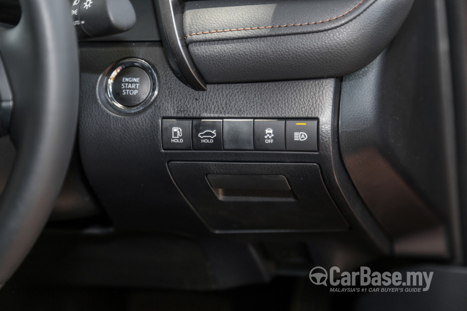 Toyota Camry XV70 (2018) Interior