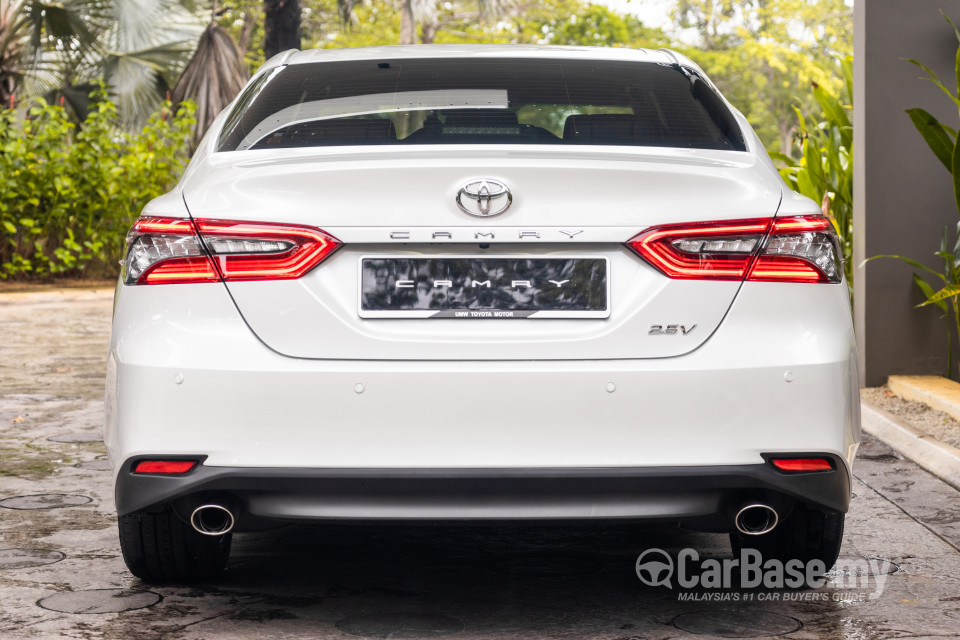 Toyota Camry XV70 Facelift (2022) Exterior