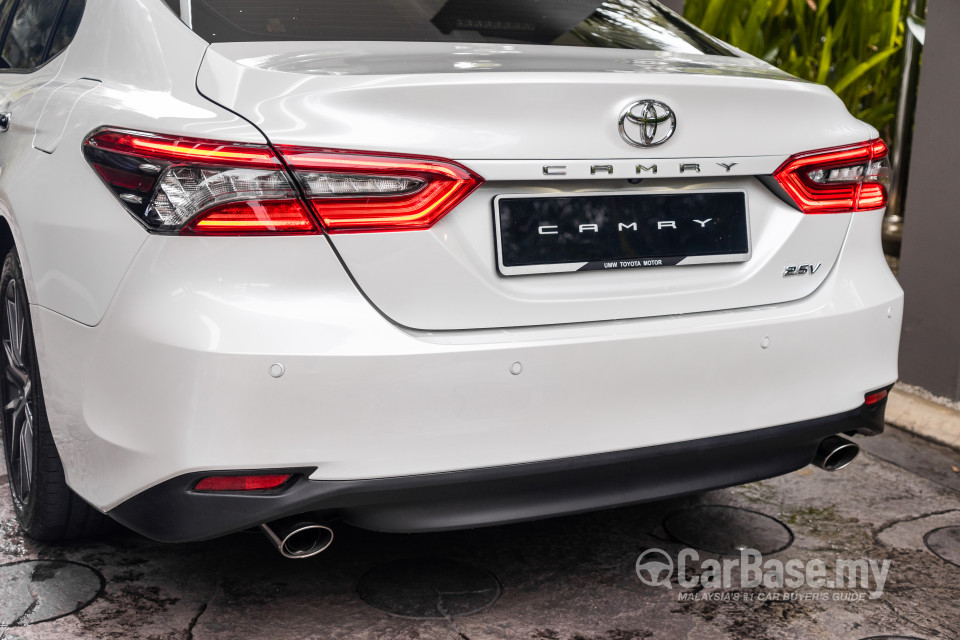Toyota Camry XV70 Facelift (2022) Exterior