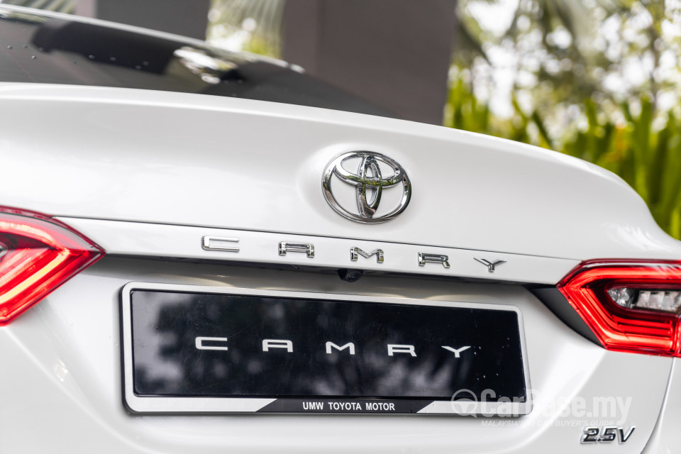 Toyota Camry XV70 Facelift (2022) Exterior