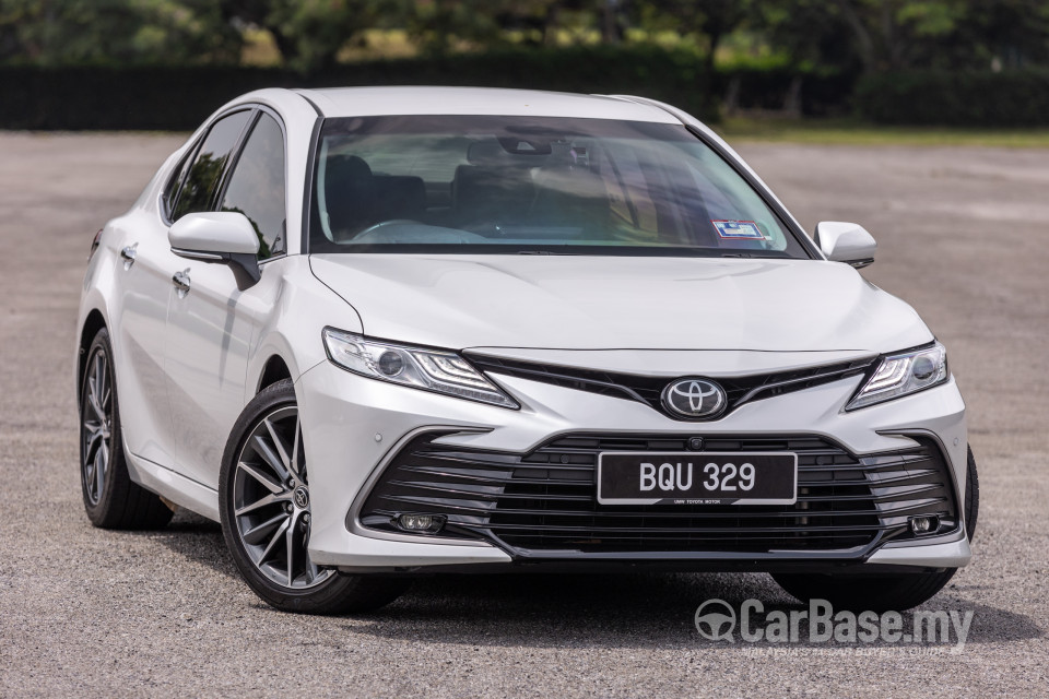 Toyota Camry XV70 Facelift (2022) Exterior