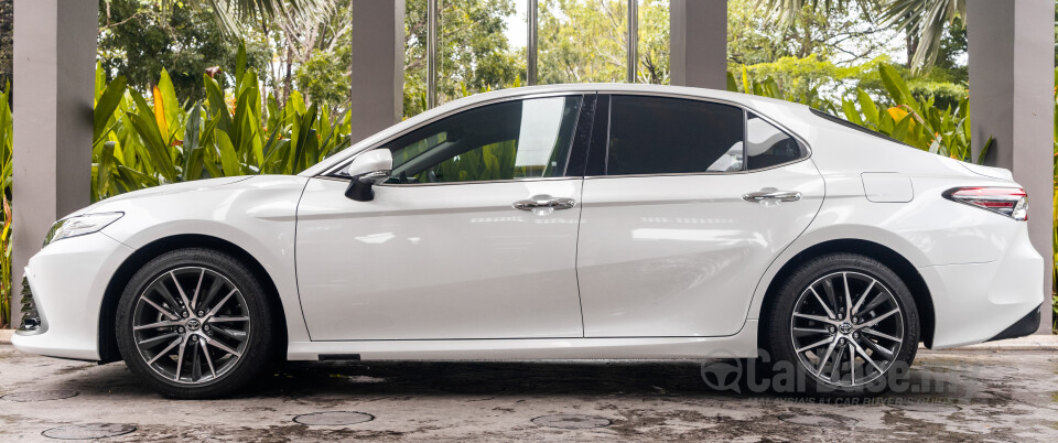 Toyota Camry XV70 Facelift (2022) Exterior