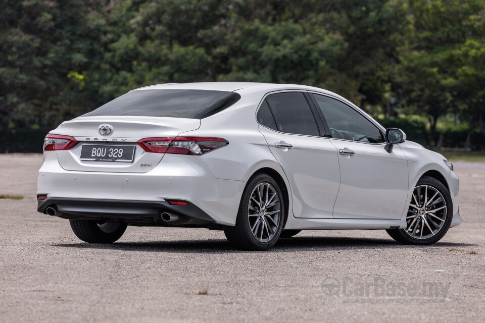 Toyota Camry XV70 Facelift (2022) Exterior