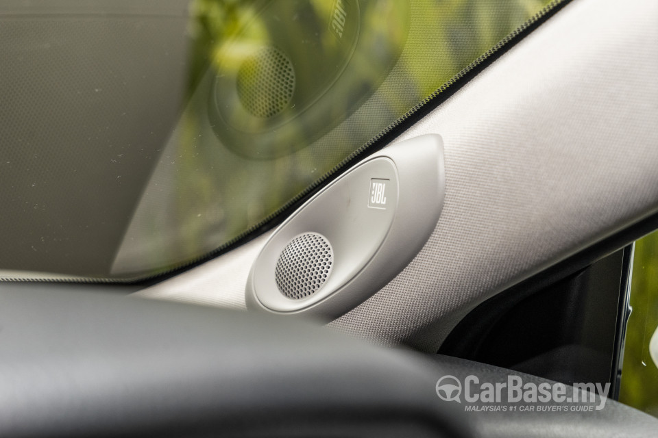 Toyota Camry XV70 Facelift (2022) Interior