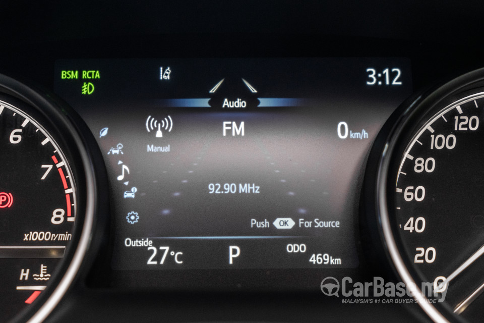 Toyota Camry XV70 Facelift (2022) Interior