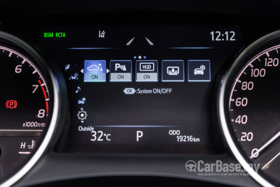 Toyota Camry XV70 Facelift (2022) Interior