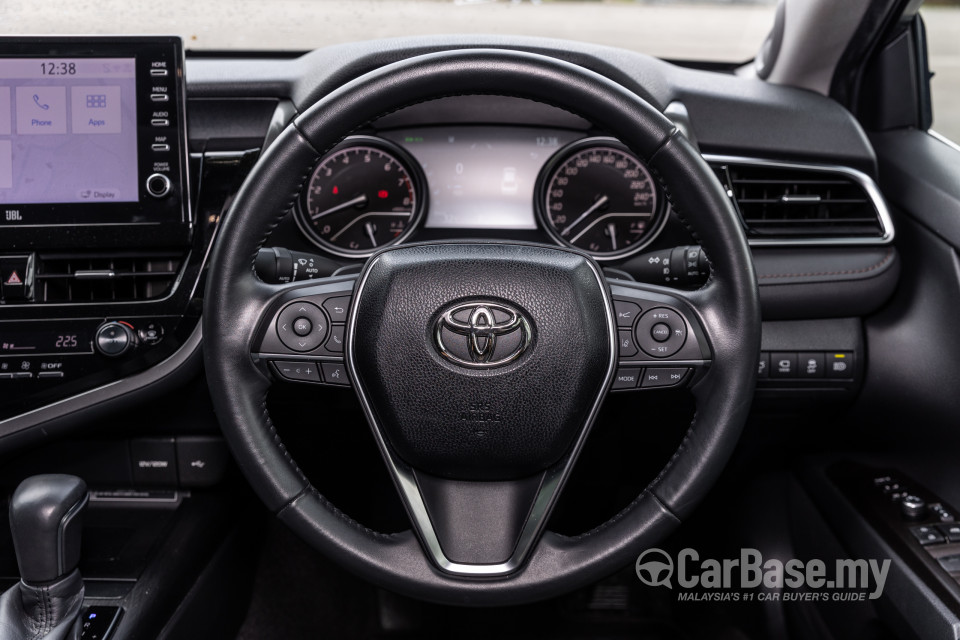 Toyota Camry XV70 Facelift (2022) Interior