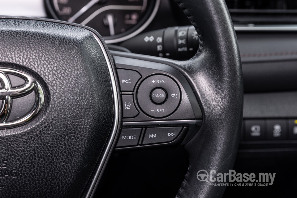 Toyota Camry XV70 Facelift (2022) Interior