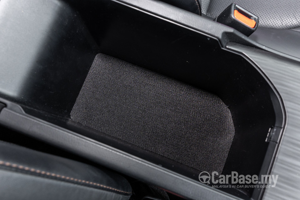 Toyota Camry XV70 Facelift (2022) Interior