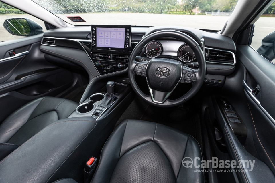 Toyota Camry XV70 Facelift (2022) Interior