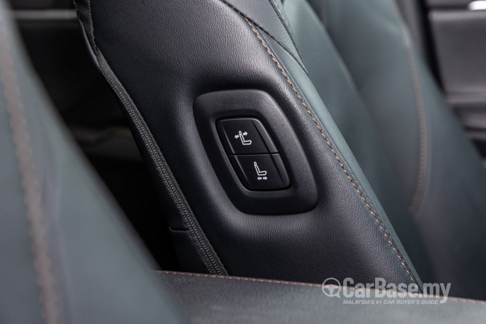 Toyota Camry XV70 Facelift (2022) Interior