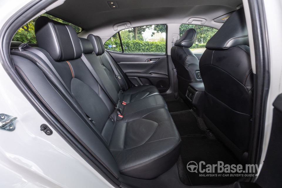 Toyota Camry XV70 Facelift (2022) Interior