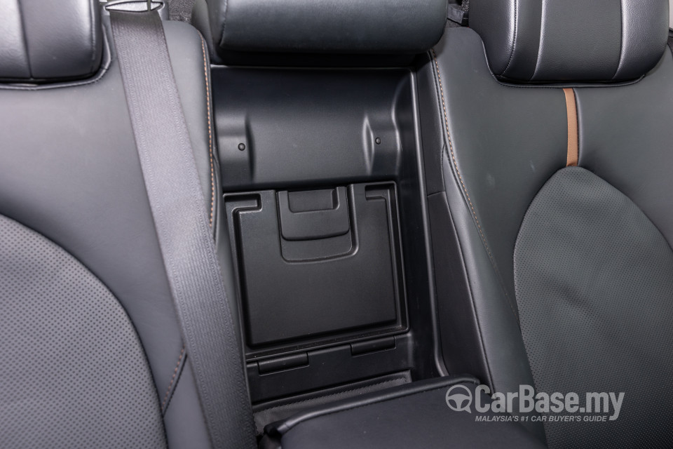 Toyota Camry XV70 Facelift (2022) Interior