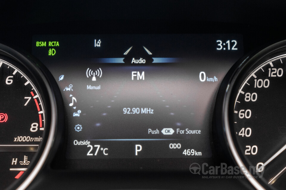 Toyota Camry XV70 Facelift (2022) Interior