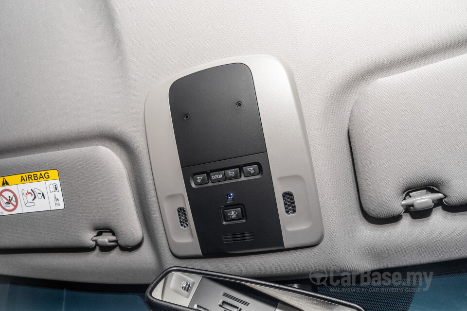 Toyota Camry XV70 Facelift (2022) Interior