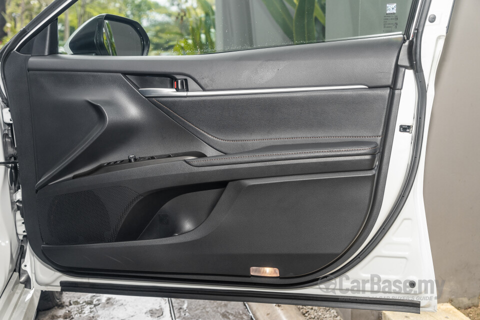 Toyota Camry XV70 Facelift (2022) Interior