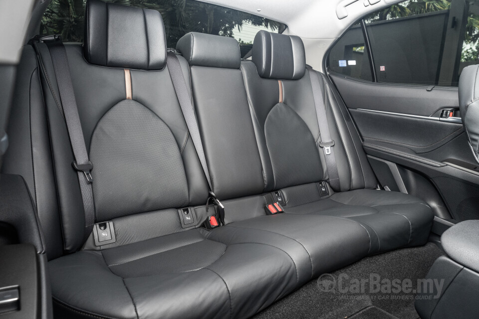 Toyota Camry XV70 Facelift (2022) Interior