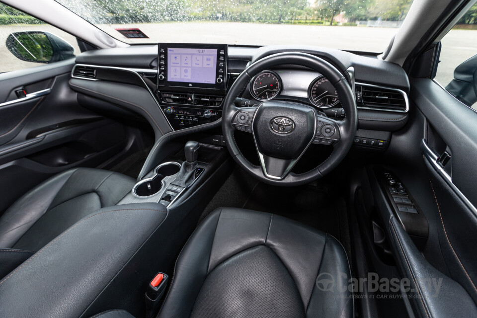 Toyota Camry XV70 Facelift (2022) Interior