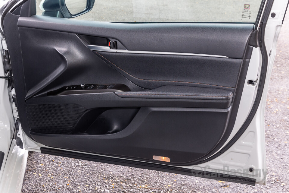 Toyota Camry XV70 Facelift (2022) Interior