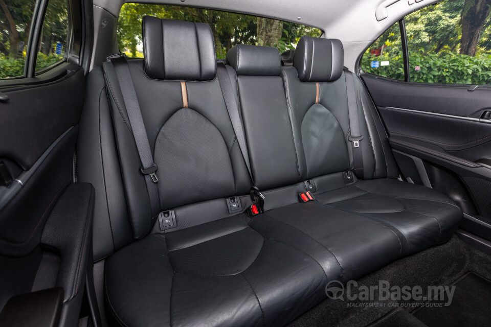 Toyota Camry XV70 Facelift (2022) Interior