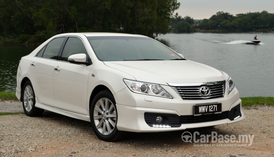 Toyota Camry XV50 (2012) Exterior