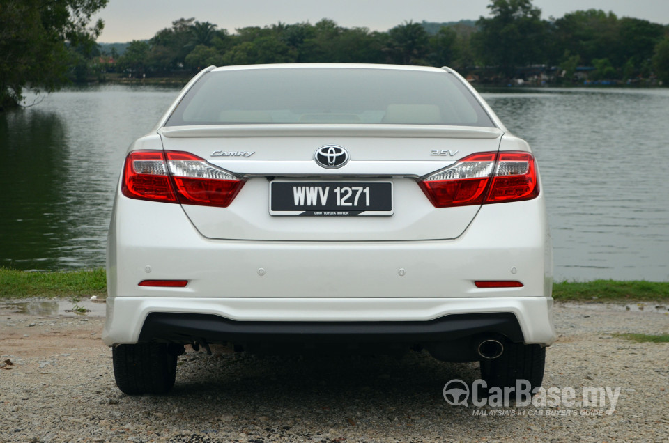 Toyota Camry XV50 (2012) Exterior