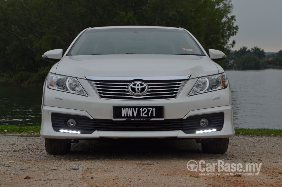 Toyota Camry XV50 (2012) Exterior