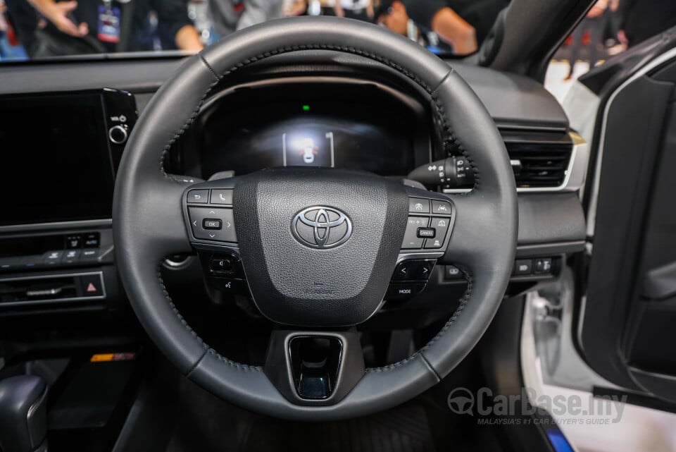 Toyota Camry XV80 (2024) Interior