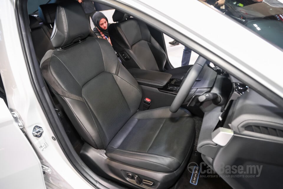 Toyota Camry XV80 (2024) Interior
