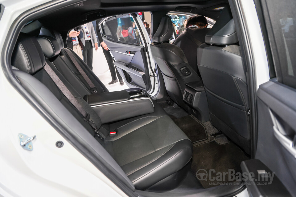 Toyota Camry XV80 (2024) Interior