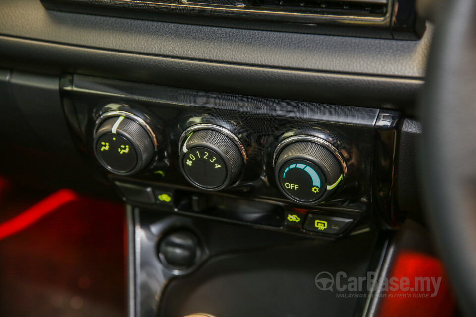 Mazda MX-5 ND (2015) Interior