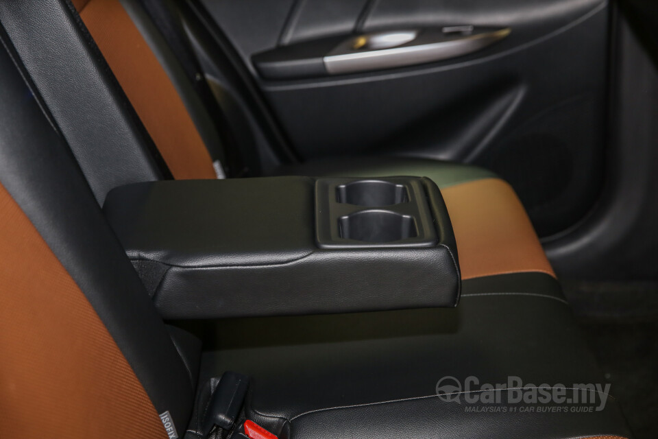 Audi Q5 FY (2019) Interior