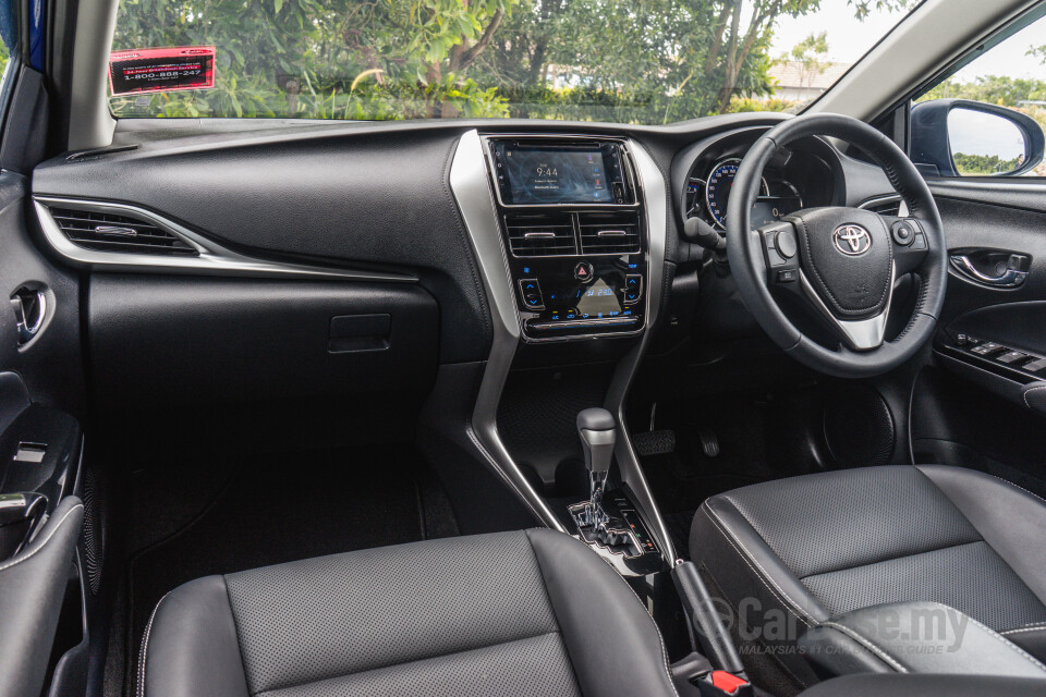 Kia Picanto JA (2018) Interior