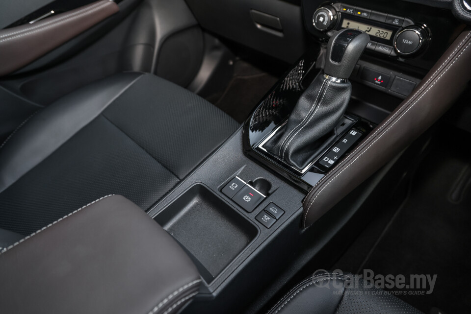 Toyota Vios NGC102 (2023) Interior