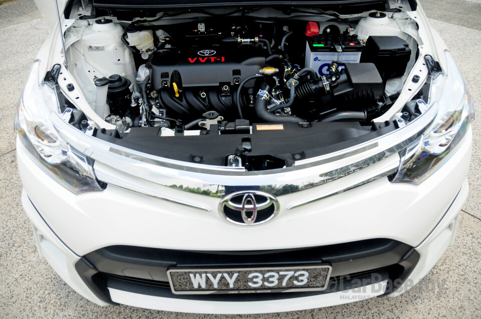 Perodua Aruz D38L (2019) Exterior