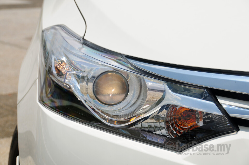 Nissan Grand Livina L11 Facelift (2013) Exterior