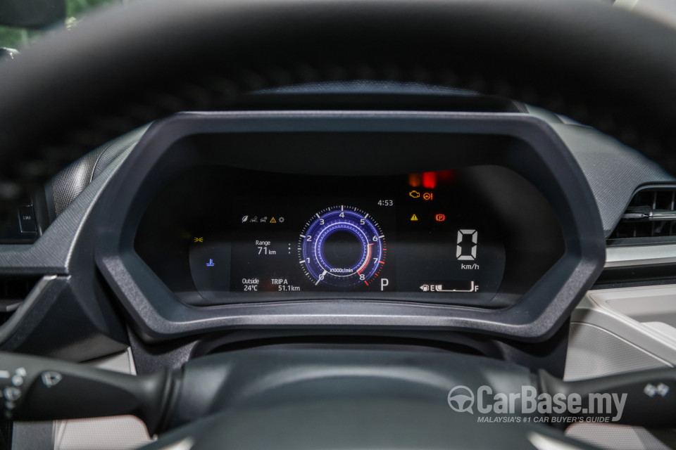 Toyota Veloz W101 (2022) Interior